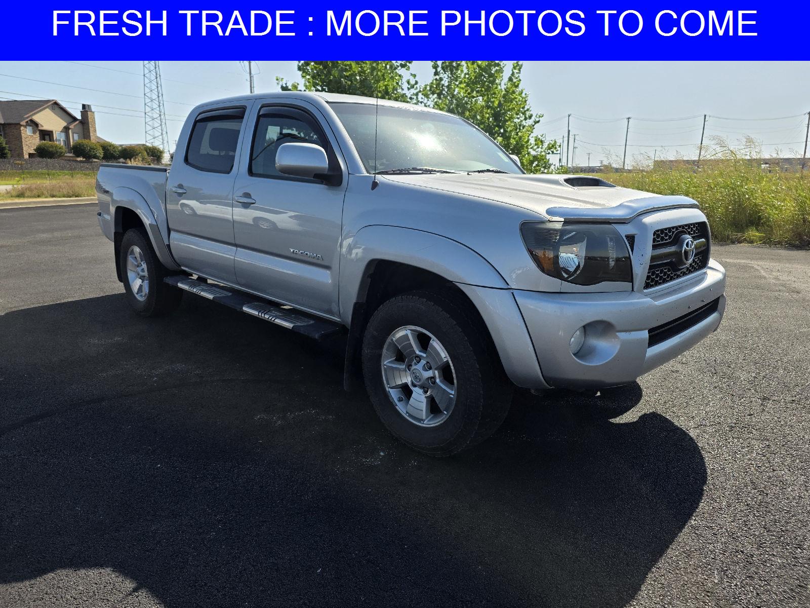 toyota tacoma 2011 5TFLU4EN8BX018379 image toyota tacoma 2011 5TFLU4EN8BX018379 image
