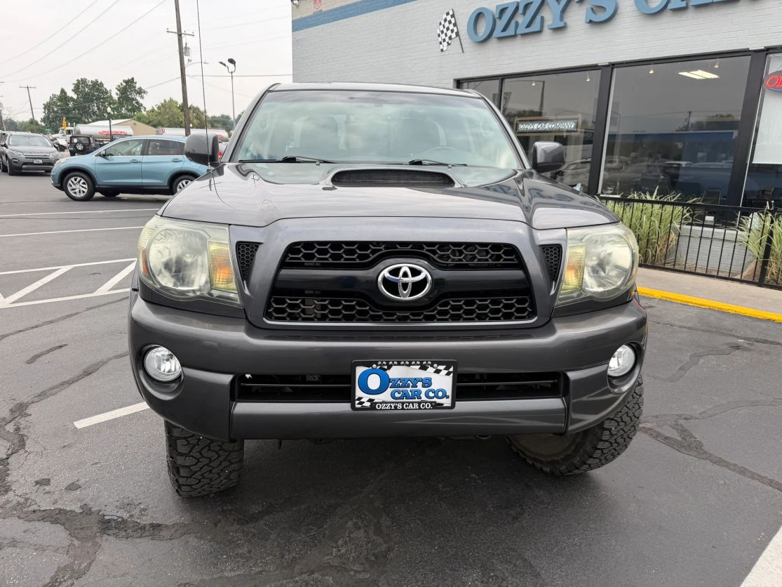 toyota tacoma 2011 5TFUU4EN6BX015209 image toyota tacoma 2011 5TFUU4EN6BX015209 image