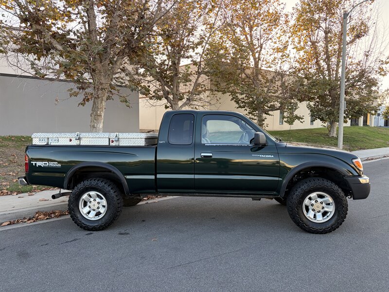 toyota tacoma 2000 4TASN92N1YZ671235 image toyota tacoma 2000 4TASN92N1YZ671235 image