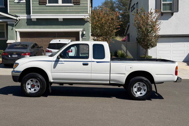 toyota tacoma 2000 4TAWM72N5YZ579778 image toyota tacoma 2000 4TAWM72N5YZ579778 image
