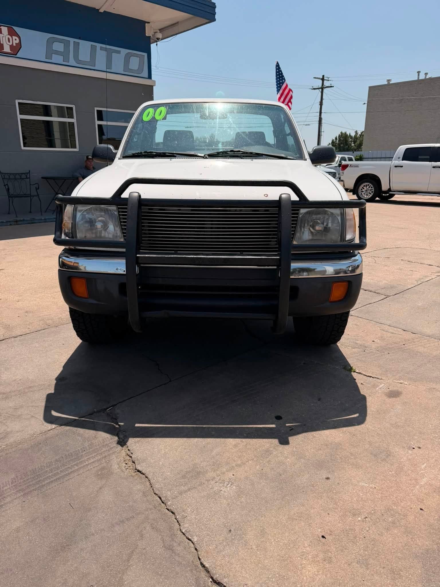 toyota tacoma 2000 4TAPM62N8YZ574119 image toyota tacoma 2000 4TAPM62N8YZ574119 image