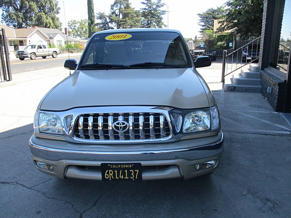 toyota tacoma 2001 5TENL42N11Z825768 image toyota tacoma 2001 5TENL42N11Z825768 image