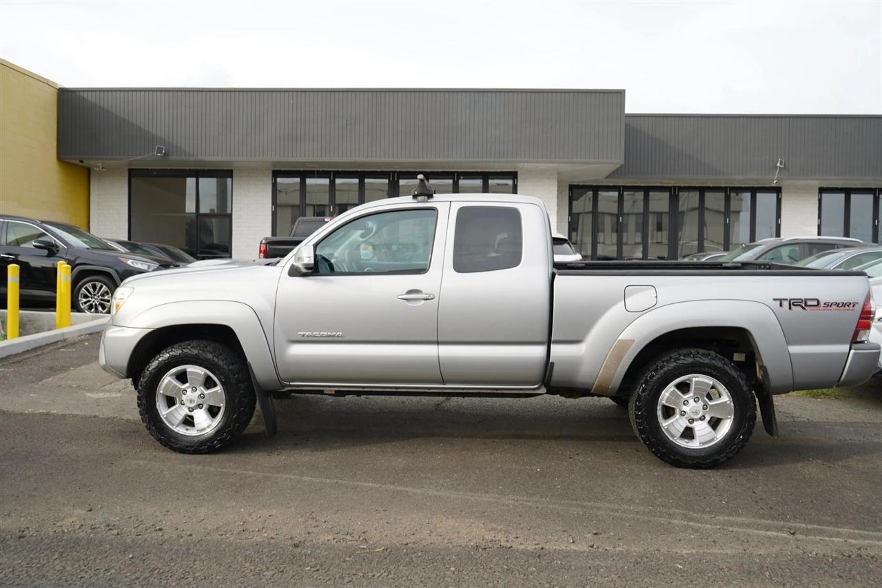 toyota tacoma 2014 5TFTU4GN0EX063026 image toyota tacoma 2014 5TFTU4GN0EX063026 image