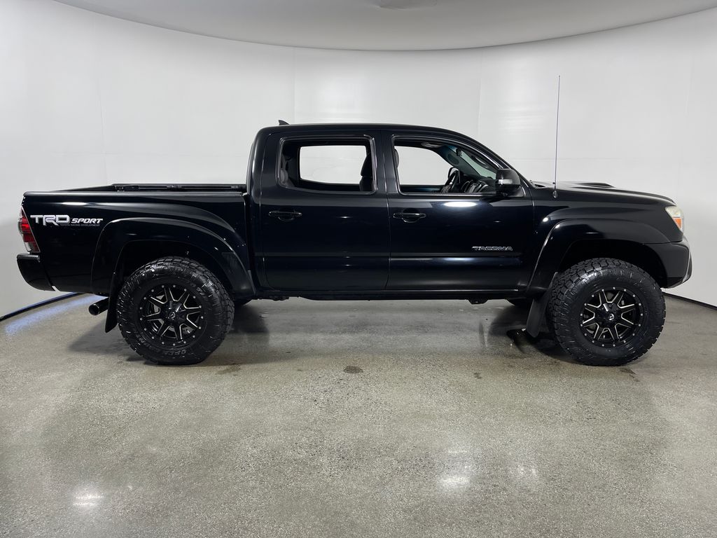 toyota tacoma 2014 5TFLU4EN6EX100423 image toyota tacoma 2014 5TFLU4EN6EX100423 image
