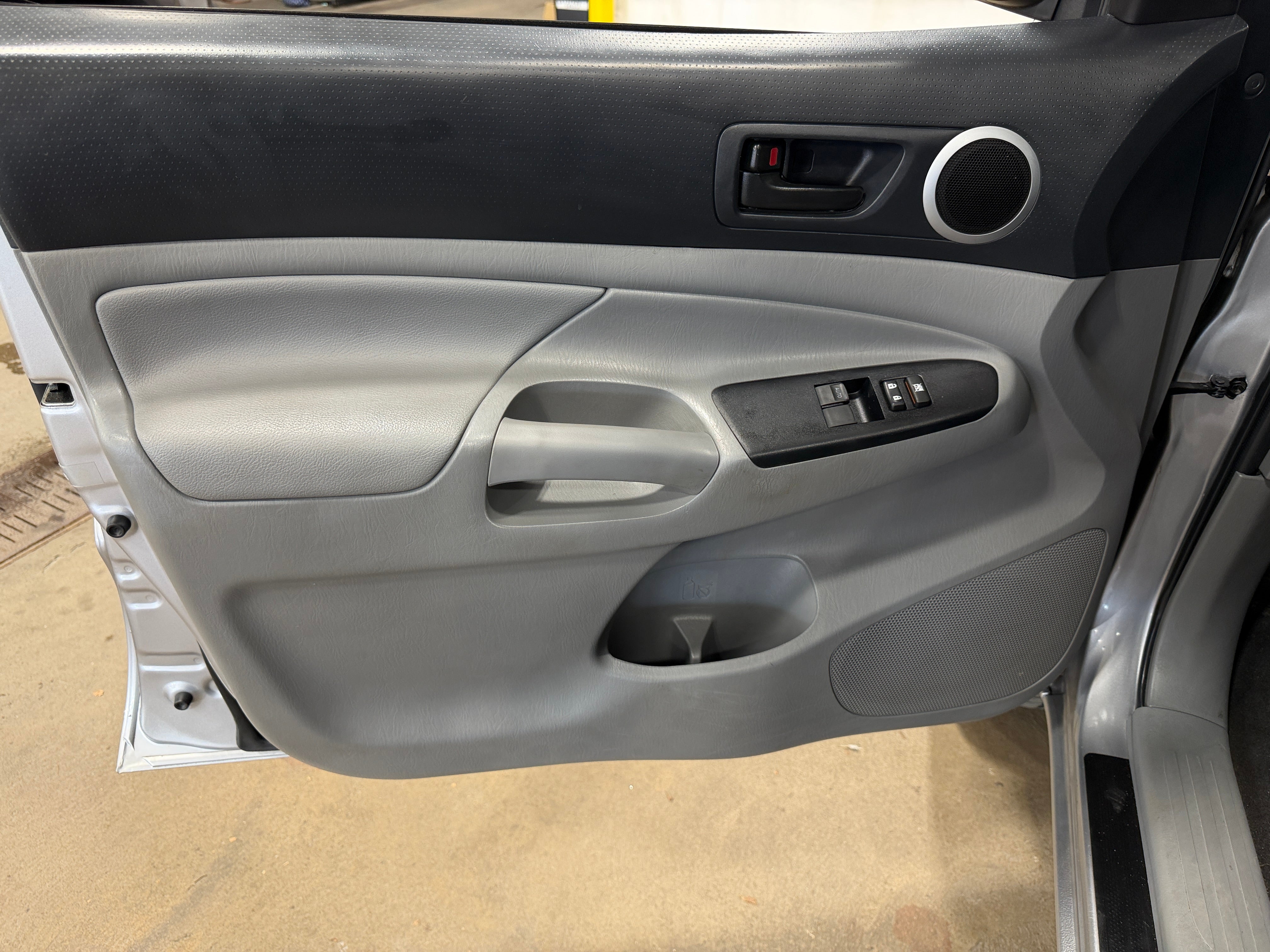 toyota tacoma 2015 5TFUU4EN7FX139611 image toyota tacoma 2015 5TFUU4EN7FX139611 image