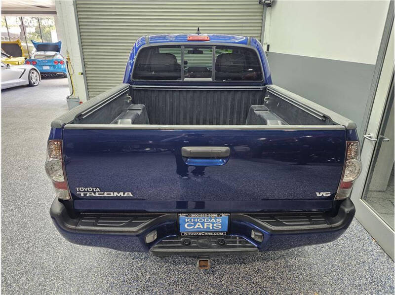 toyota tacoma 2015 3TMLU4EN1FM168989 image