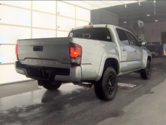 toyota tacoma 2022 3TMAZ5CN0NM185489 image toyota tacoma 2022 3TMAZ5CN0NM185489 image