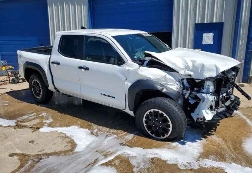 toyota tacoma 2025 3TMLB5JN0SM134473 image toyota tacoma 2025 3TMLB5JN0SM134473 image