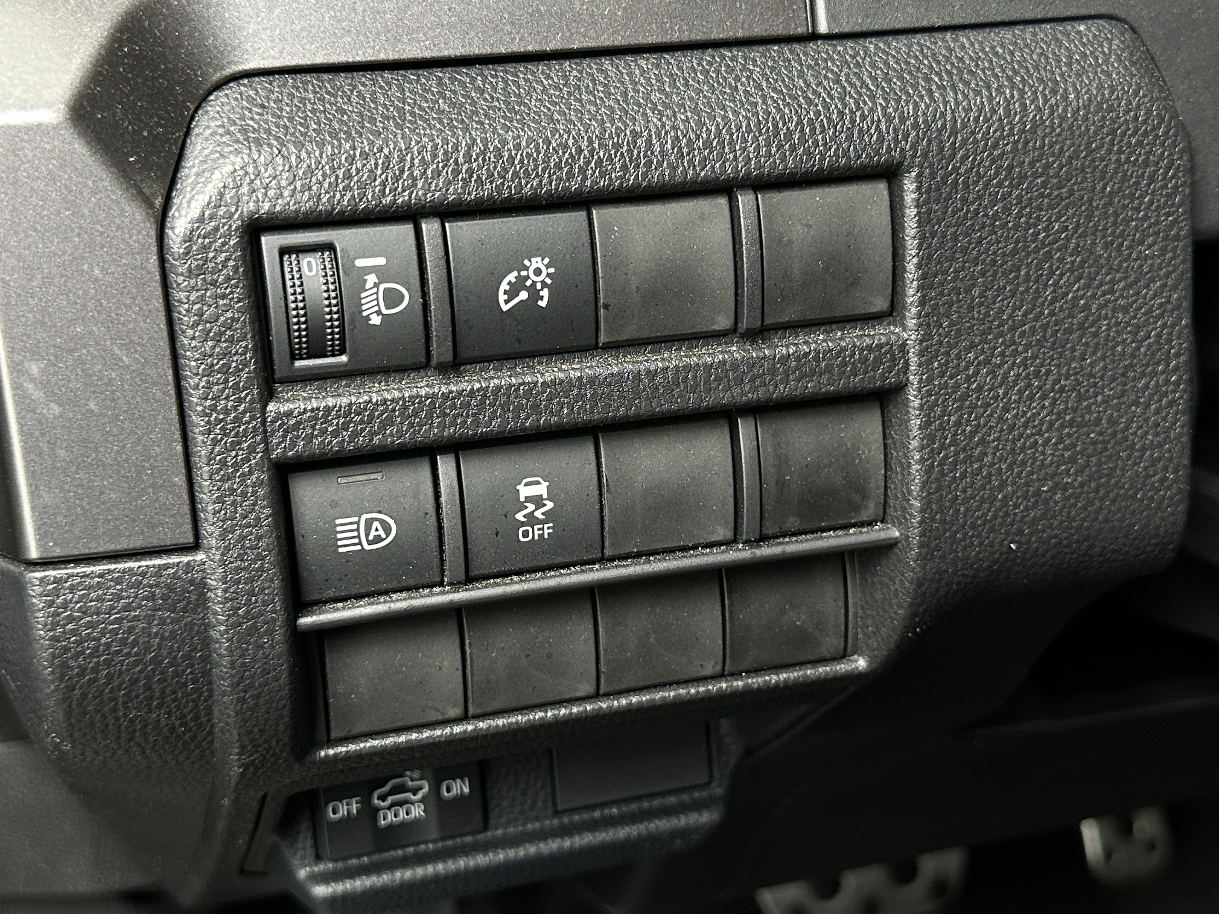toyota tacoma 2025 3TMLB5JN1SM186128 image toyota tacoma 2025 3TMLB5JN1SM186128 image