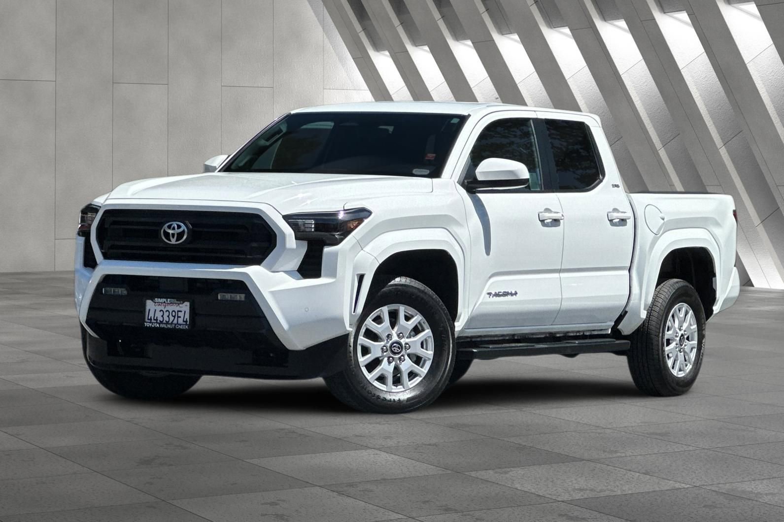 toyota tacoma 2025 3TMLB5JN5SM152127 image toyota tacoma 2025 3TMLB5JN5SM152127 image