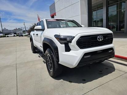 toyota tacoma 2025 3TMLB5JN8SM090318 image toyota tacoma 2025 3TMLB5JN8SM090318 image