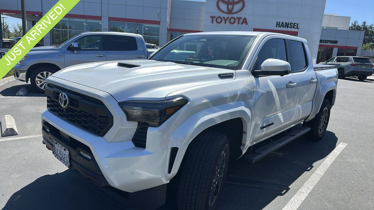 toyota tacoma 2025 3TYLC5LN8ST024933 image toyota tacoma 2025 3TYLC5LN8ST024933 image