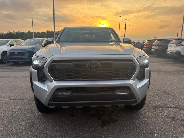 toyota tacoma 2025 3TMLB5JN2SM165255 image