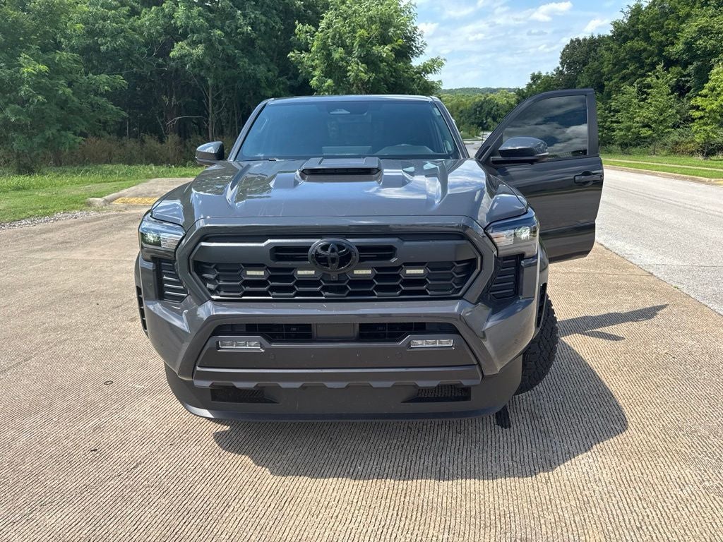 toyota tacoma 2025 3TMLB5JN8SM196588 image toyota tacoma 2025 3TMLB5JN8SM196588 image