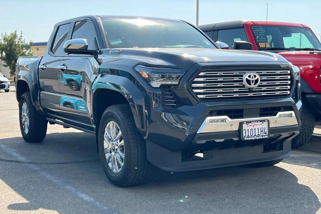 toyota tacoma 2025 3TYLC5LN7ST034305 image toyota tacoma 2025 3TYLC5LN7ST034305 image