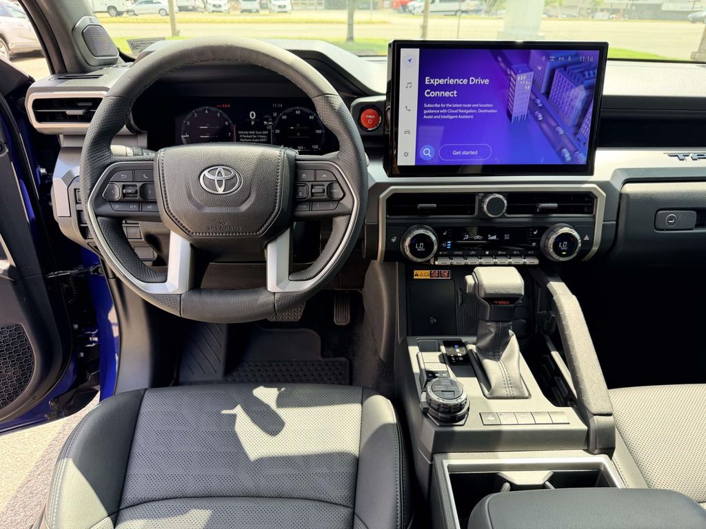 toyota tacoma 2025 3TYLC5LN4ST018014 image toyota tacoma 2025 3TYLC5LN4ST018014 image