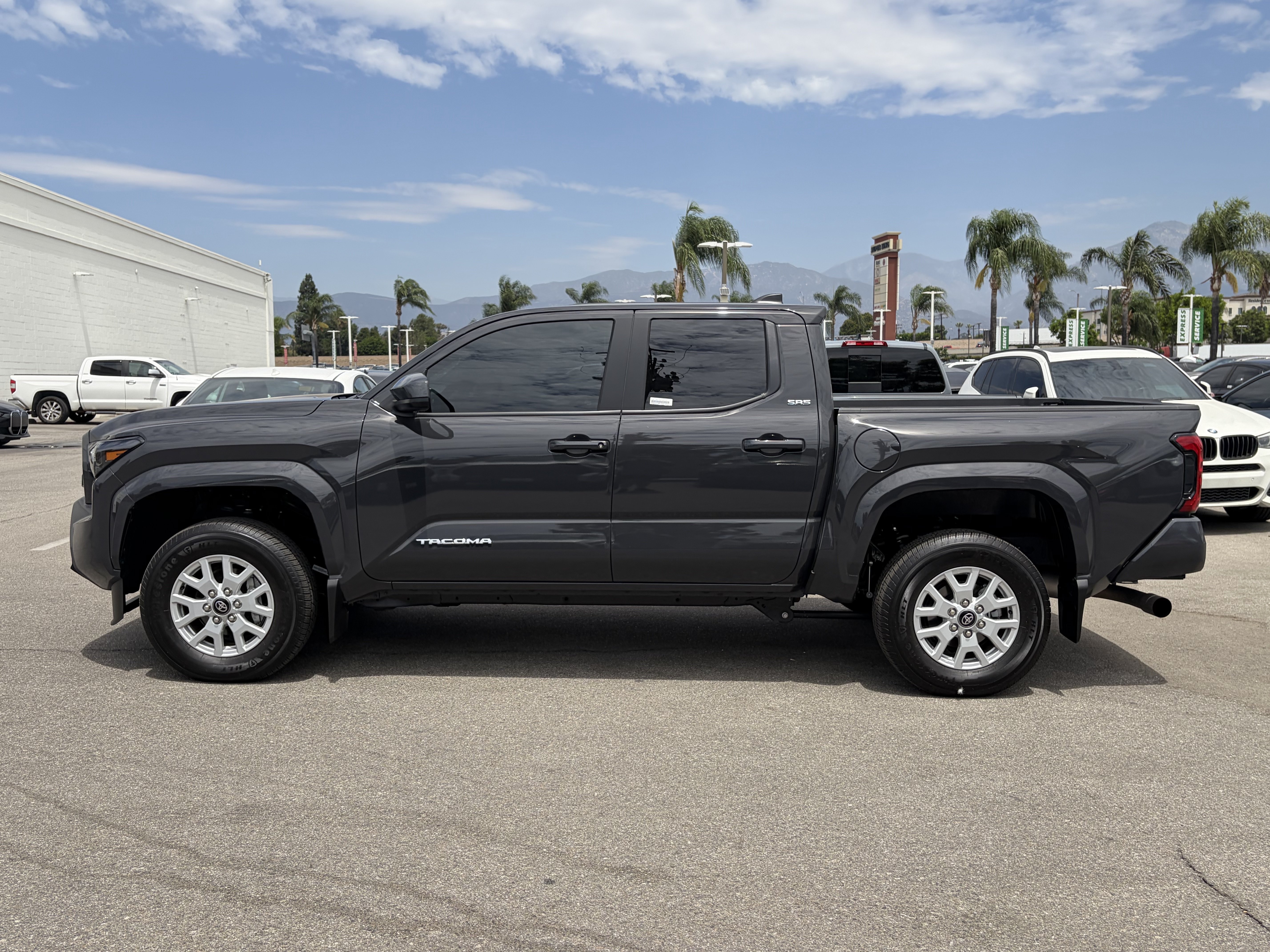 toyota tacoma 2025 3TMLB5JN6SM119024 image toyota tacoma 2025 3TMLB5JN6SM119024 image