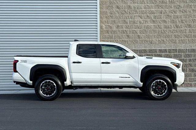 toyota tacoma 2025 3TYLC5LN4ST020037 image toyota tacoma 2025 3TYLC5LN4ST020037 image