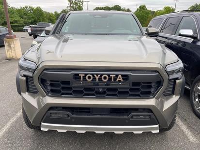 toyota tacoma 2025 3TYLC5LN3ST016979 image toyota tacoma 2025 3TYLC5LN3ST016979 image