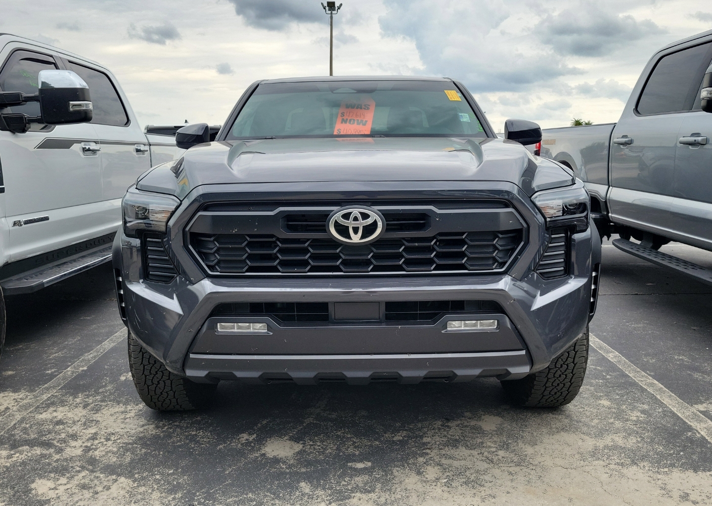 toyota tacoma 2025 3TMLB5JN0SM143044 image toyota tacoma 2025 3TMLB5JN0SM143044 image