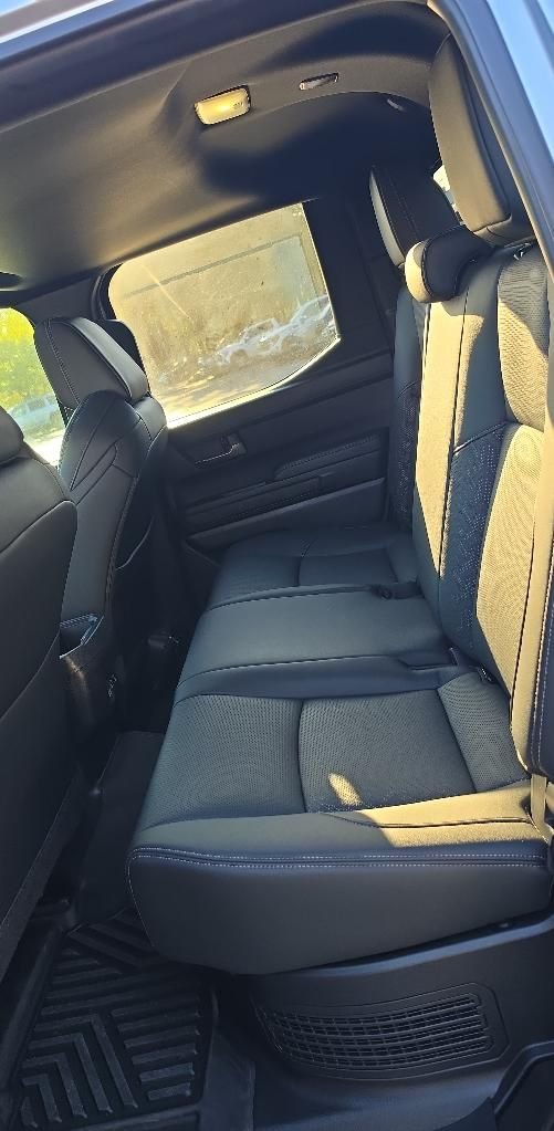toyota tacoma 2025 3TYLC5LN3ST043874 image toyota tacoma 2025 3TYLC5LN3ST043874 image
