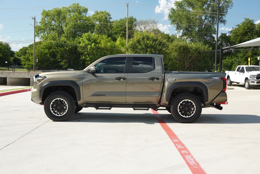 toyota tacoma 2025 3TMLB5JN2SM204118 image toyota tacoma 2025 3TMLB5JN2SM204118 image