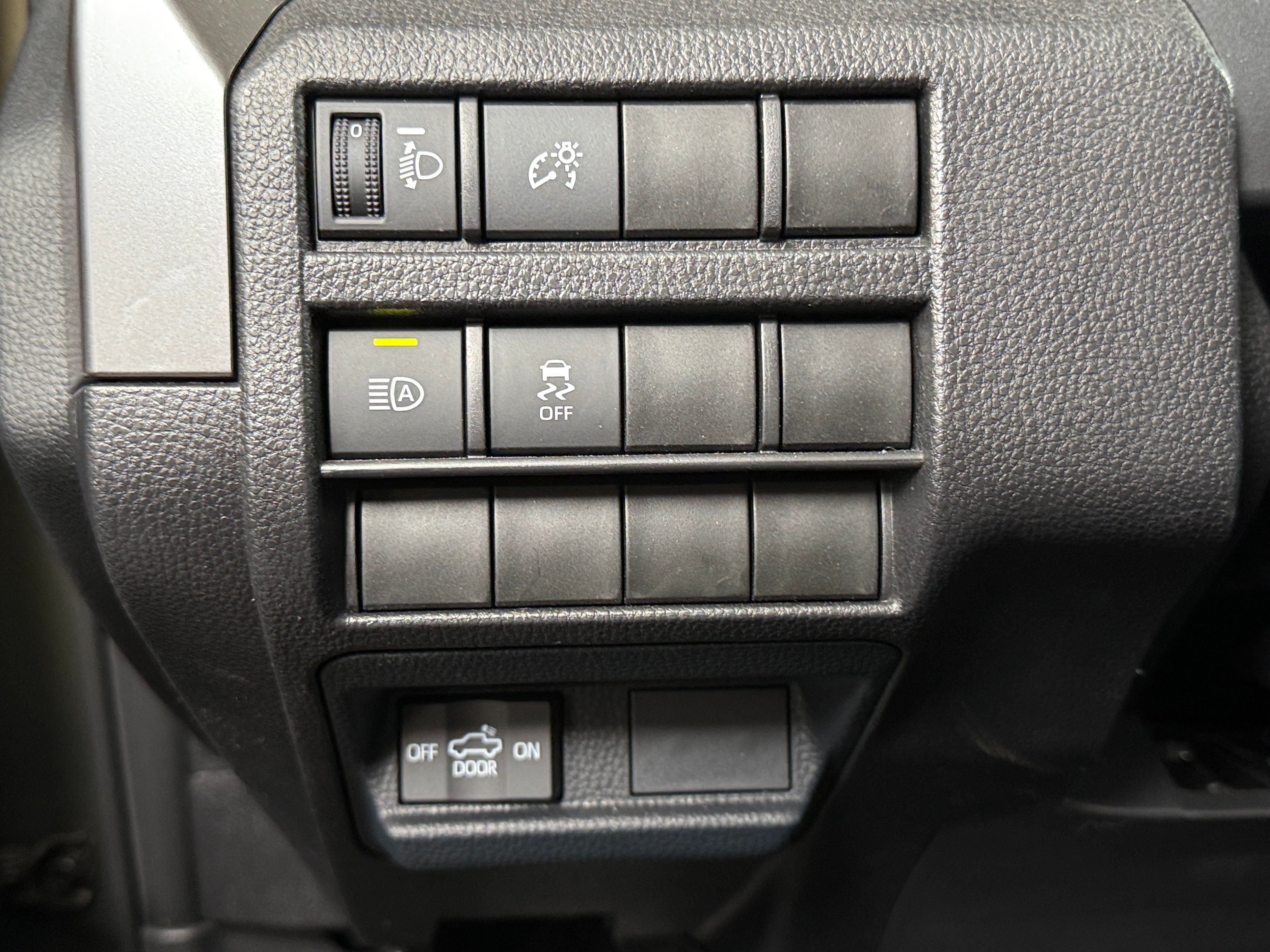 toyota tacoma 2025 3TMLB5JN0SM097134 image toyota tacoma 2025 3TMLB5JN0SM097134 image