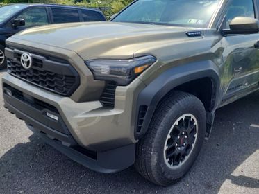 toyota tacoma 2025 3TYLC5LN7ST029301 image toyota tacoma 2025 3TYLC5LN7ST029301 image