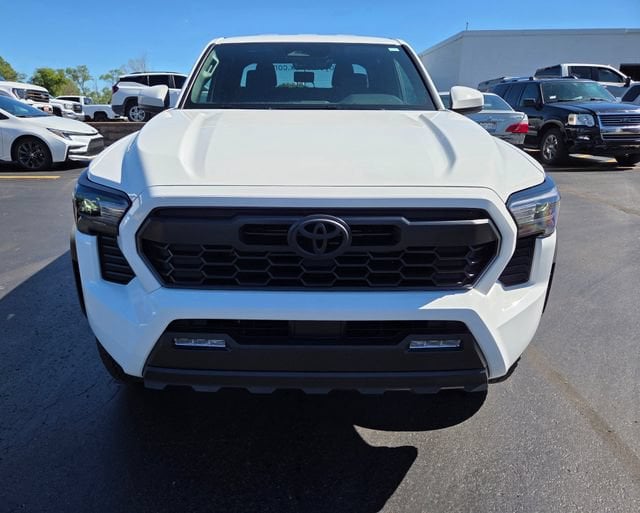 toyota tacoma 2025 3TMLB5JN3SM206492 image toyota tacoma 2025 3TMLB5JN3SM206492 image