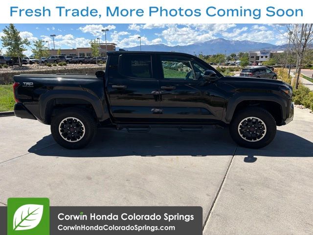 toyota tacoma 2025 3TMLB5JN6SM124305 image toyota tacoma 2025 3TMLB5JN6SM124305 image