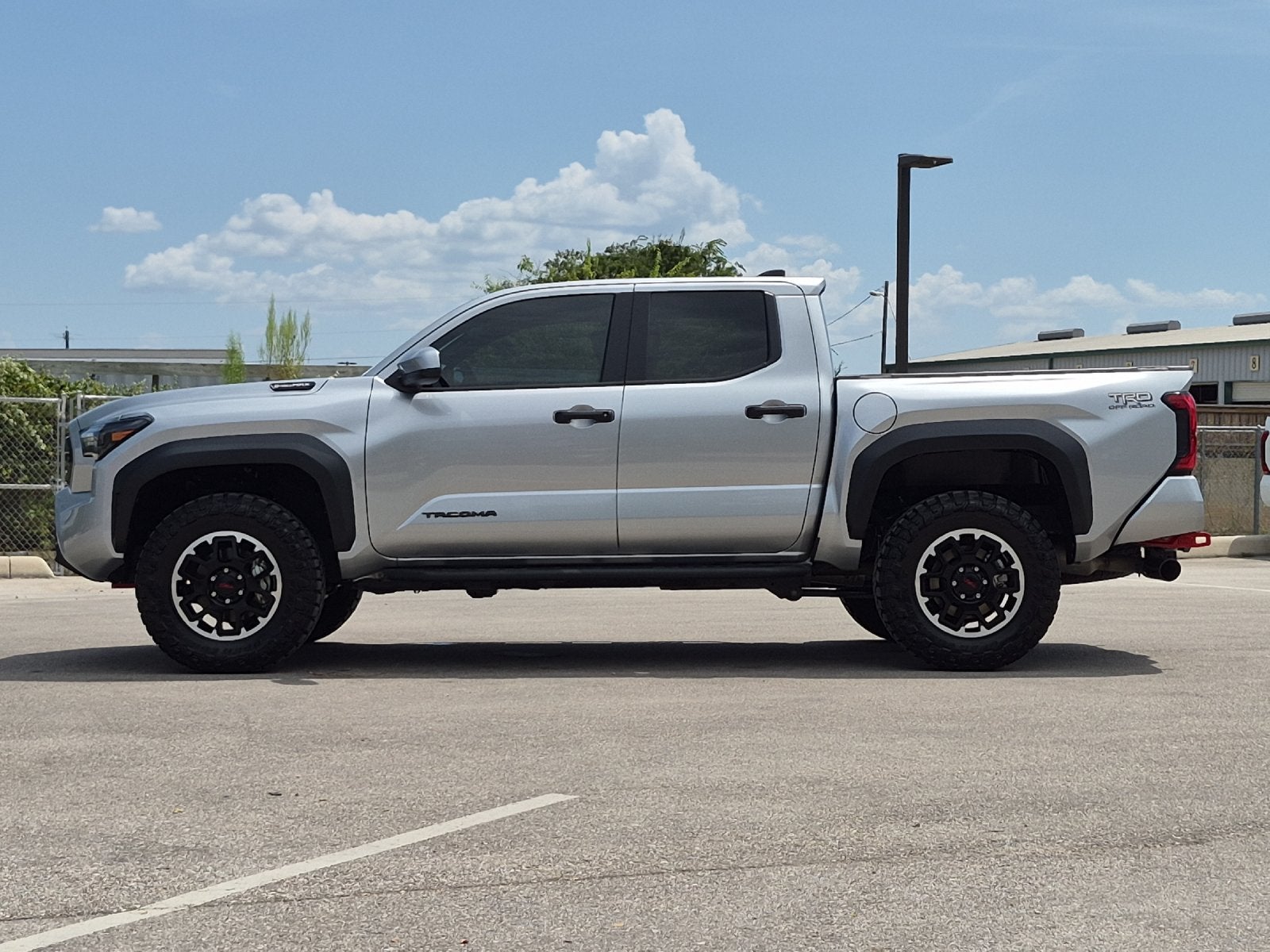 toyota tacoma 2025 3TYLC5LN6ST045795 image toyota tacoma 2025 3TYLC5LN6ST045795 image