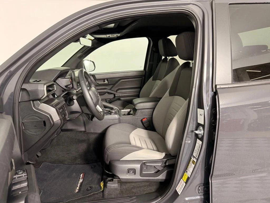 toyota tacoma 2025 3TMLB5JN7SM141341 image toyota tacoma 2025 3TMLB5JN7SM141341 image