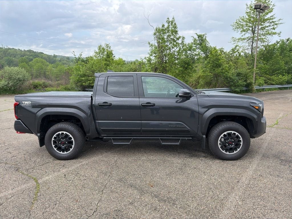 toyota tacoma 2025 3TMLB5JN4SM168819 image toyota tacoma 2025 3TMLB5JN4SM168819 image
