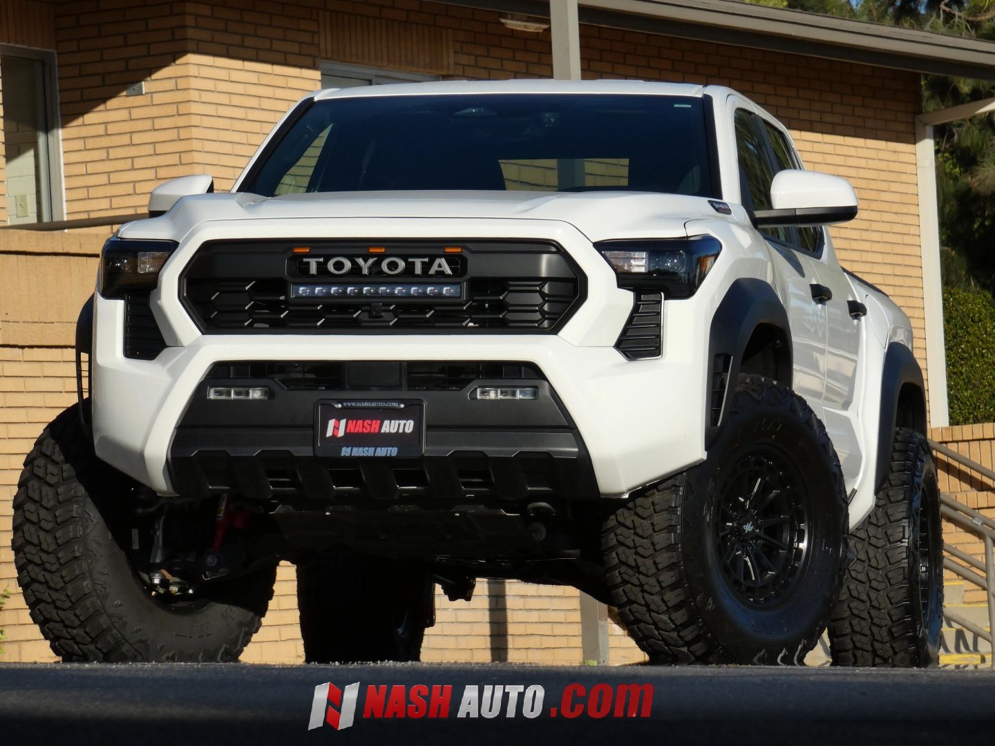 toyota tacoma 2025 3TYLC5LN0ST040348 image toyota tacoma 2025 3TYLC5LN0ST040348 image