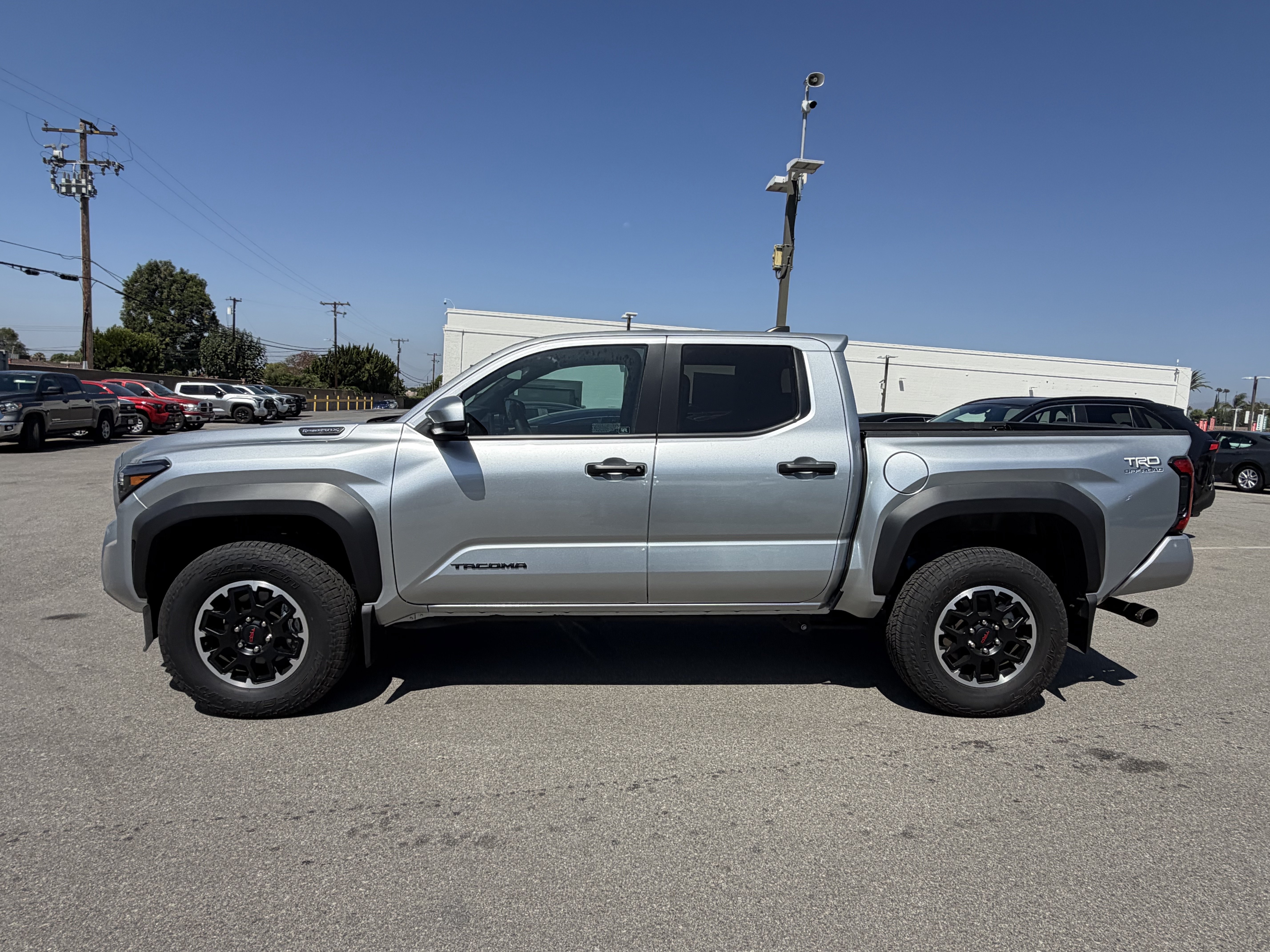 toyota tacoma 2025 3TYLC5LN5ST033119 image toyota tacoma 2025 3TYLC5LN5ST033119 image