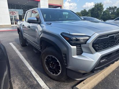 toyota tacoma 2025 3TYLC5LN3ST037458 image toyota tacoma 2025 3TYLC5LN3ST037458 image