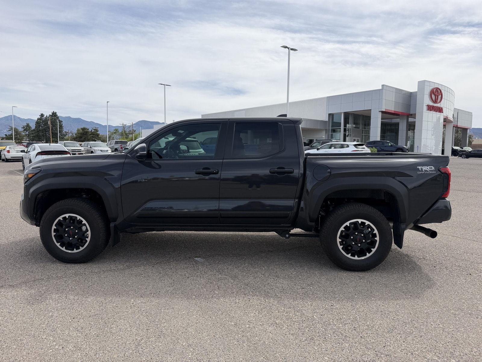 toyota tacoma 2025 3TMLB5JN0SM169742 image toyota tacoma 2025 3TMLB5JN0SM169742 image