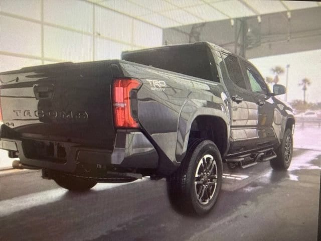 toyota tacoma 2025 3TMLB5JN1SM165859 image toyota tacoma 2025 3TMLB5JN1SM165859 image