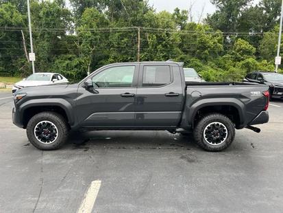 toyota tacoma 2025 3TMLB5JN6SM089118 image toyota tacoma 2025 3TMLB5JN6SM089118 image