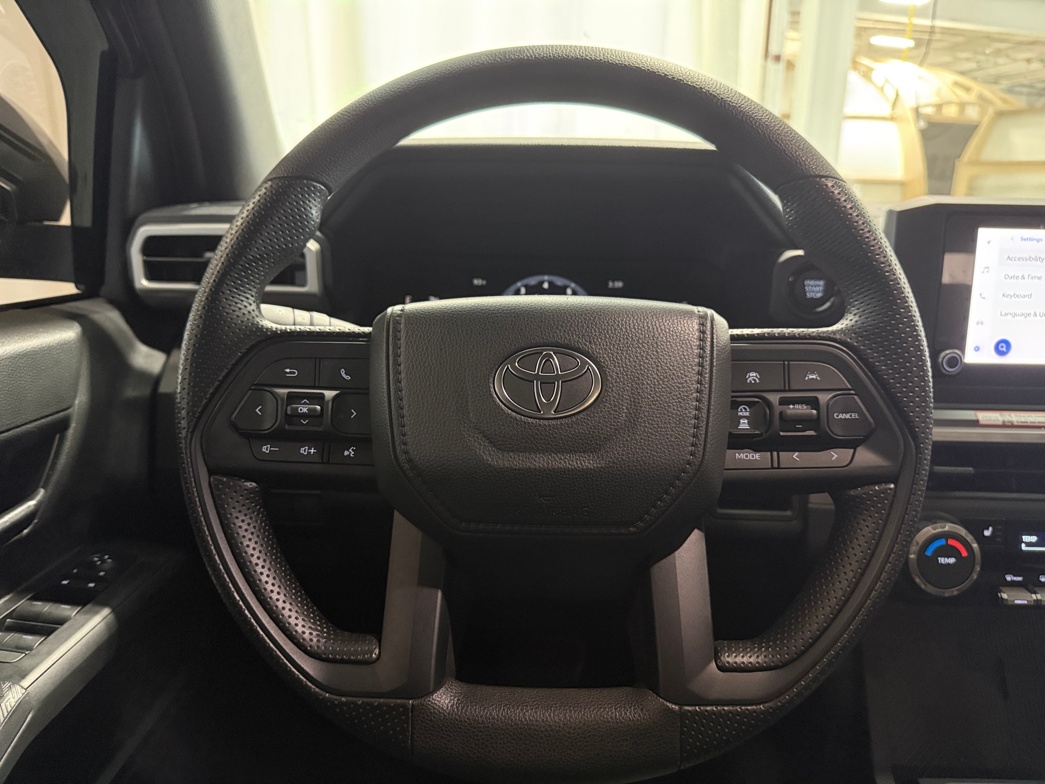 toyota tacoma 2025 3TMLB5JN0SM108858 image toyota tacoma 2025 3TMLB5JN0SM108858 image