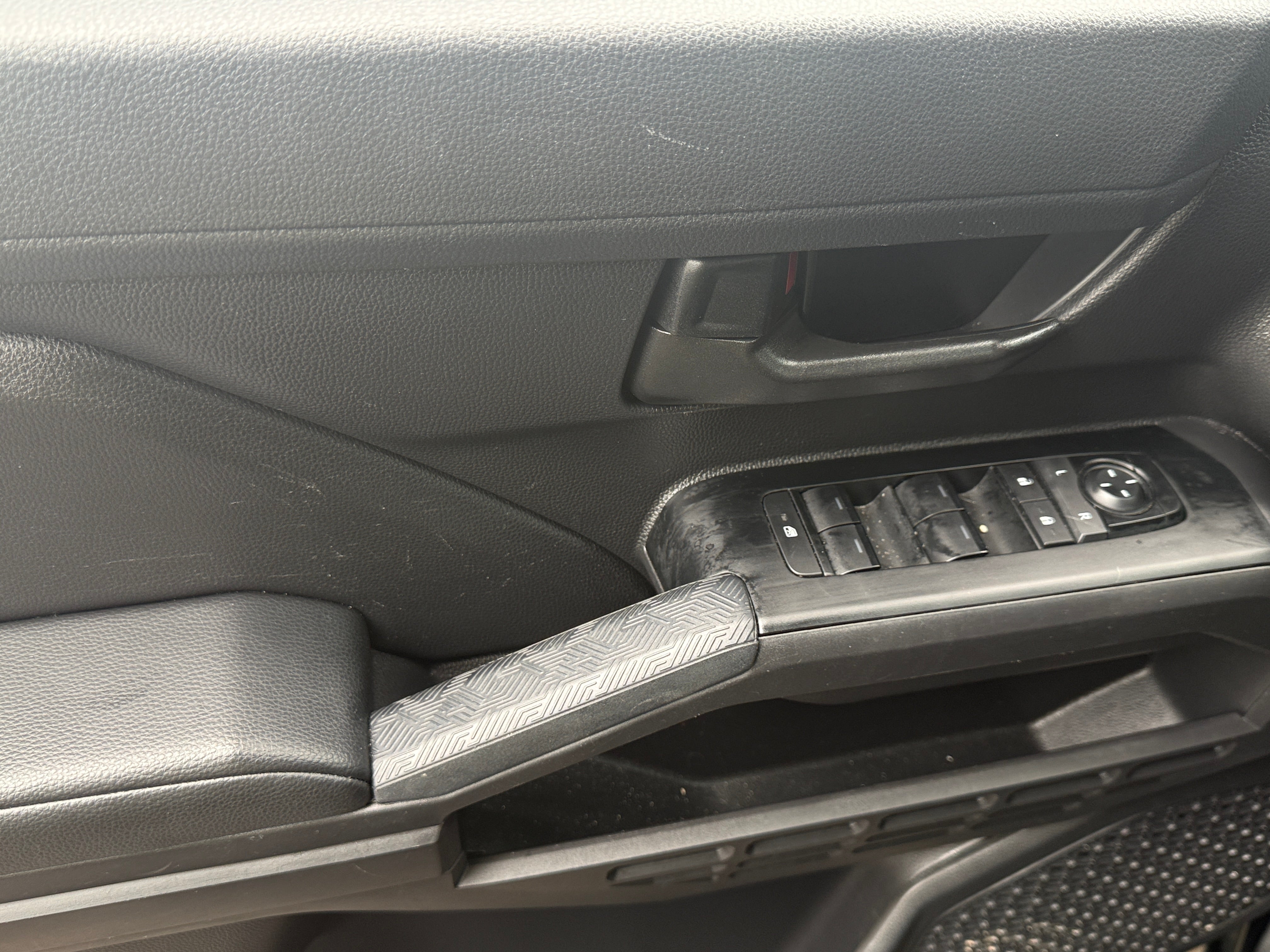 toyota tacoma 2025 3TYLD5KNXST012958 image toyota tacoma 2025 3TYLD5KNXST012958 image