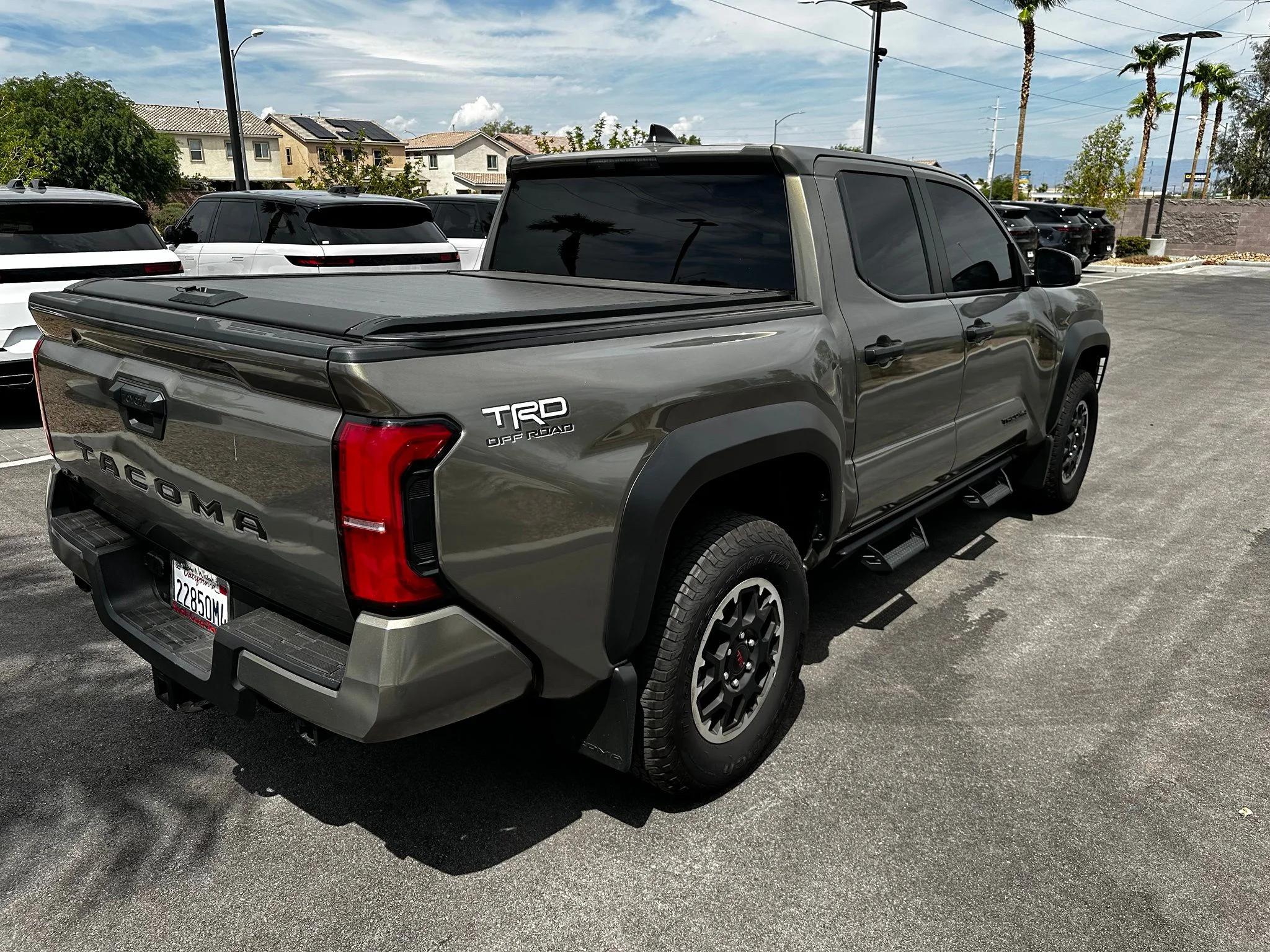 toyota tacoma 2025 3TMLB5JN8SM187390 image toyota tacoma 2025 3TMLB5JN8SM187390 image