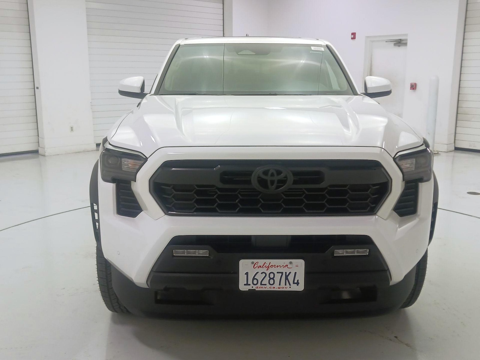 toyota tacoma 2025 3TYLC5LN3ST050999 image toyota tacoma 2025 3TYLC5LN3ST050999 image