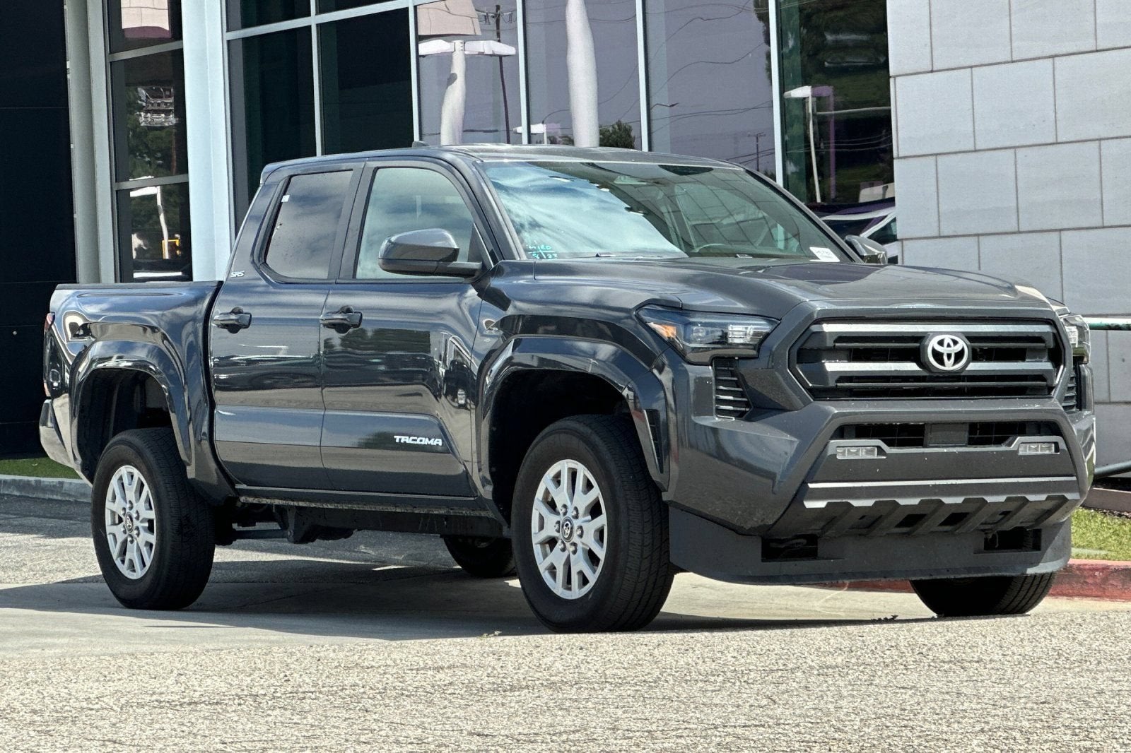 toyota tacoma 2025 3TMLB5JN7SM152551 image toyota tacoma 2025 3TMLB5JN7SM152551 image