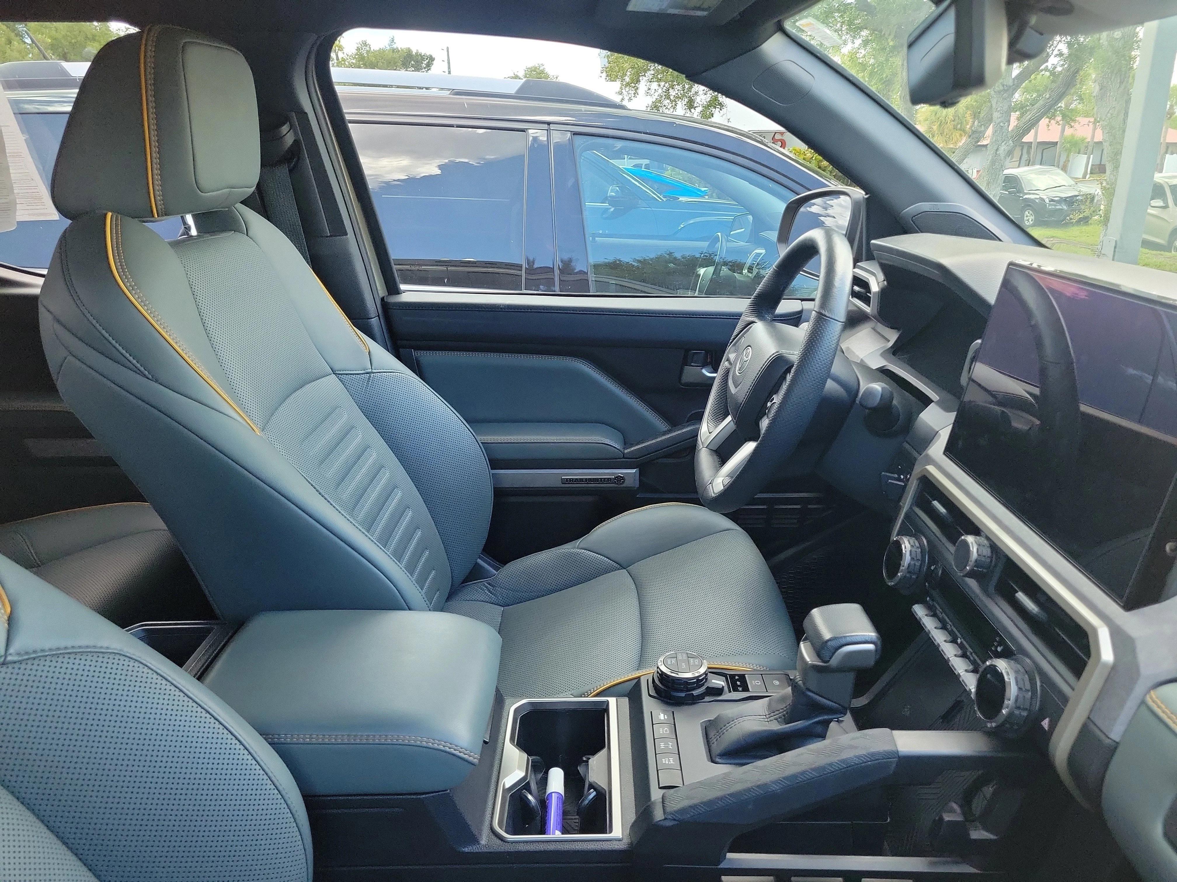 toyota tacoma 2025 3TYLC5LN2ST015936 image toyota tacoma 2025 3TYLC5LN2ST015936 image