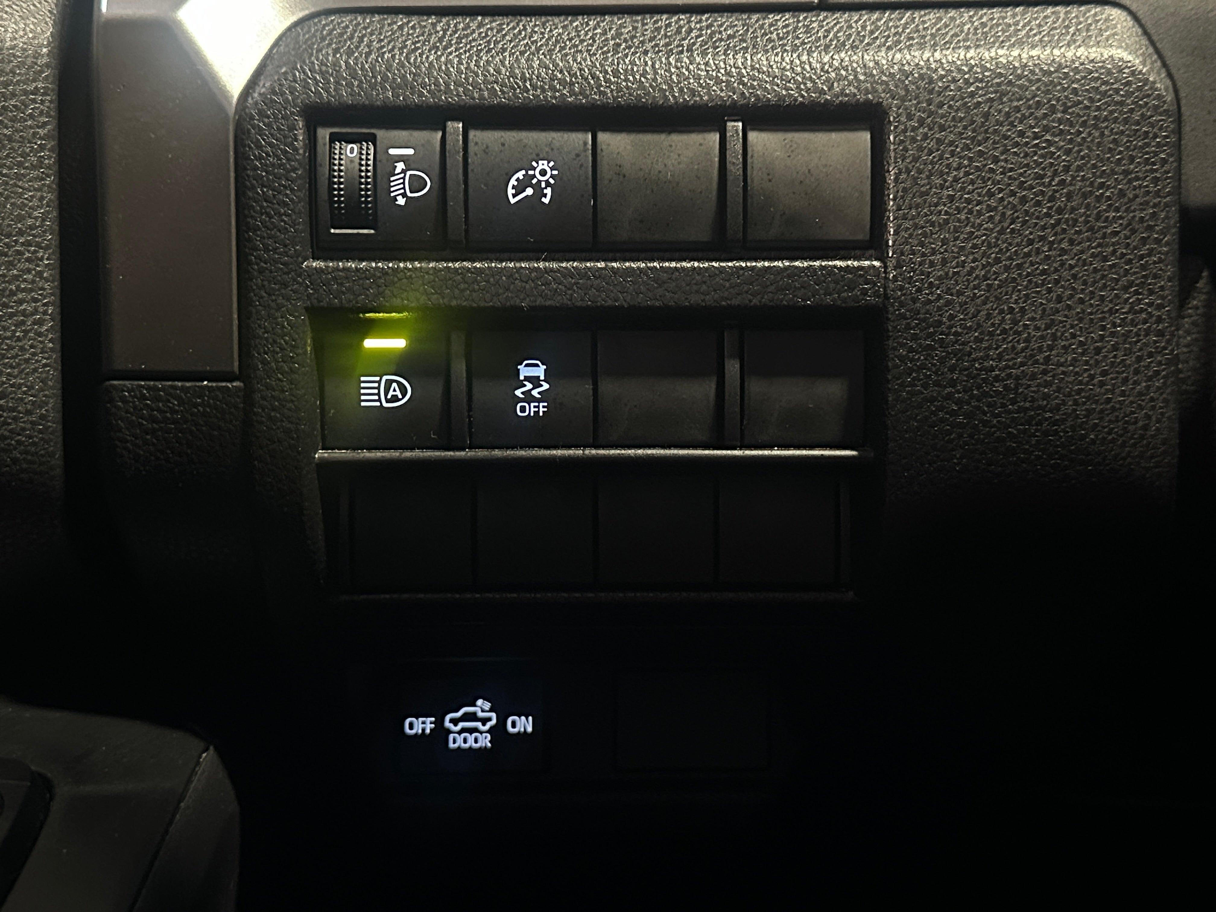 toyota tacoma 2025 3TMLB5JN6SM165243 image toyota tacoma 2025 3TMLB5JN6SM165243 image