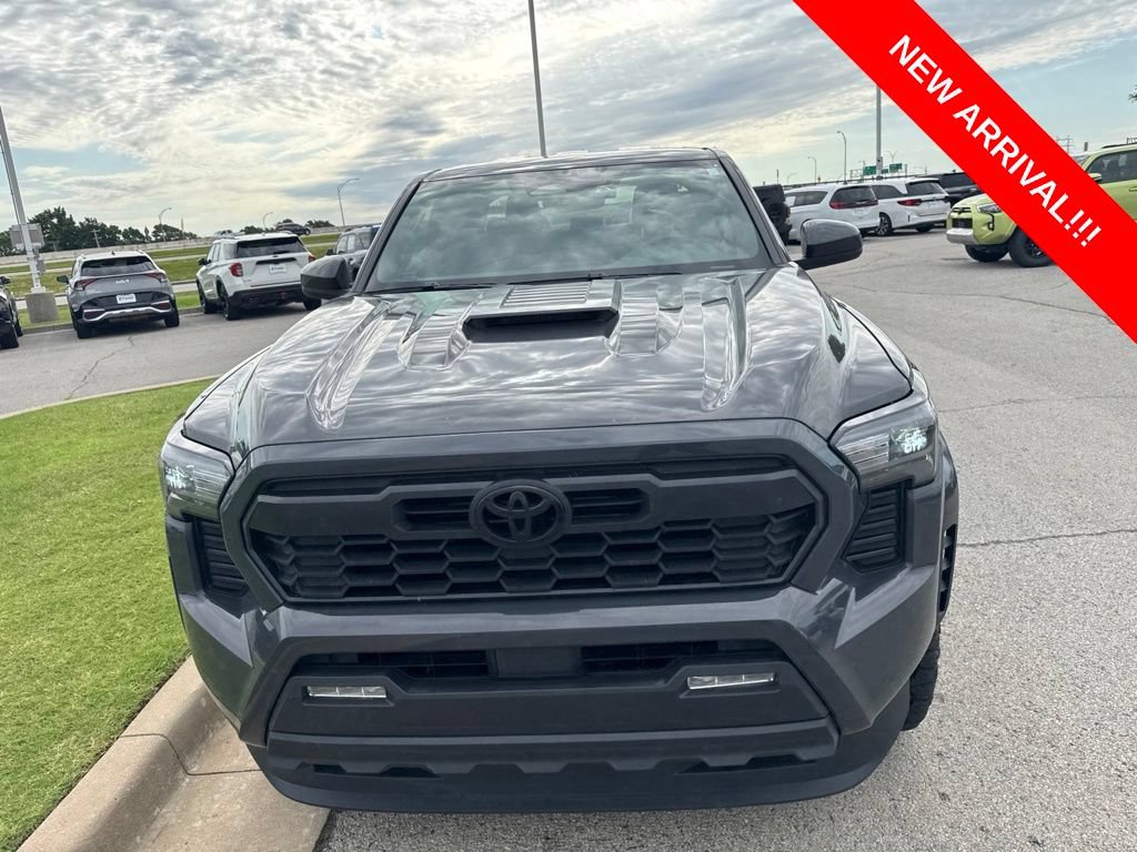 toyota tacoma 2025 3TMLB5JN4SM130085 image toyota tacoma 2025 3TMLB5JN4SM130085 image