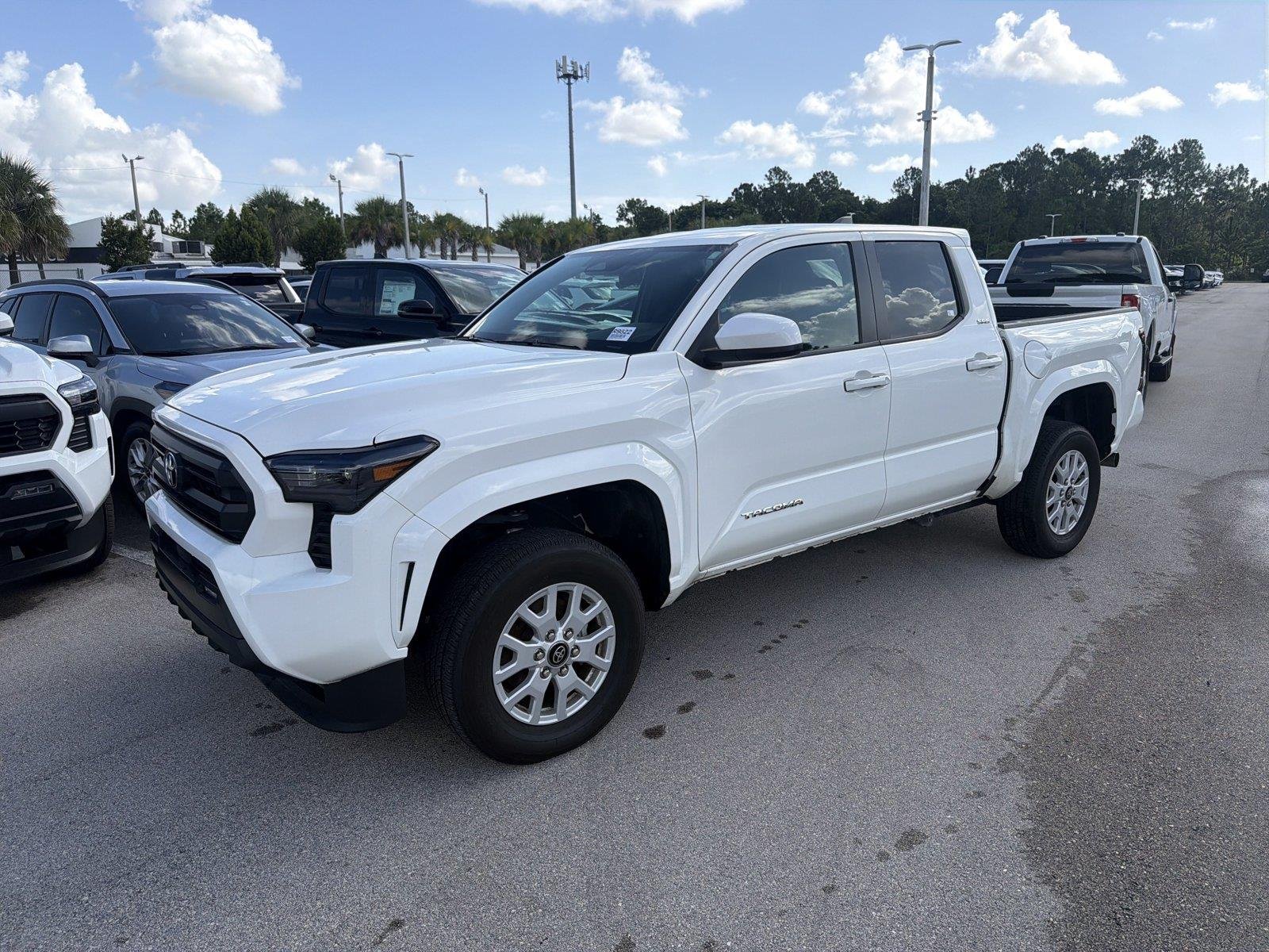 toyota tacoma 2025 3TMLB5JN8SM131000 image toyota tacoma 2025 3TMLB5JN8SM131000 image