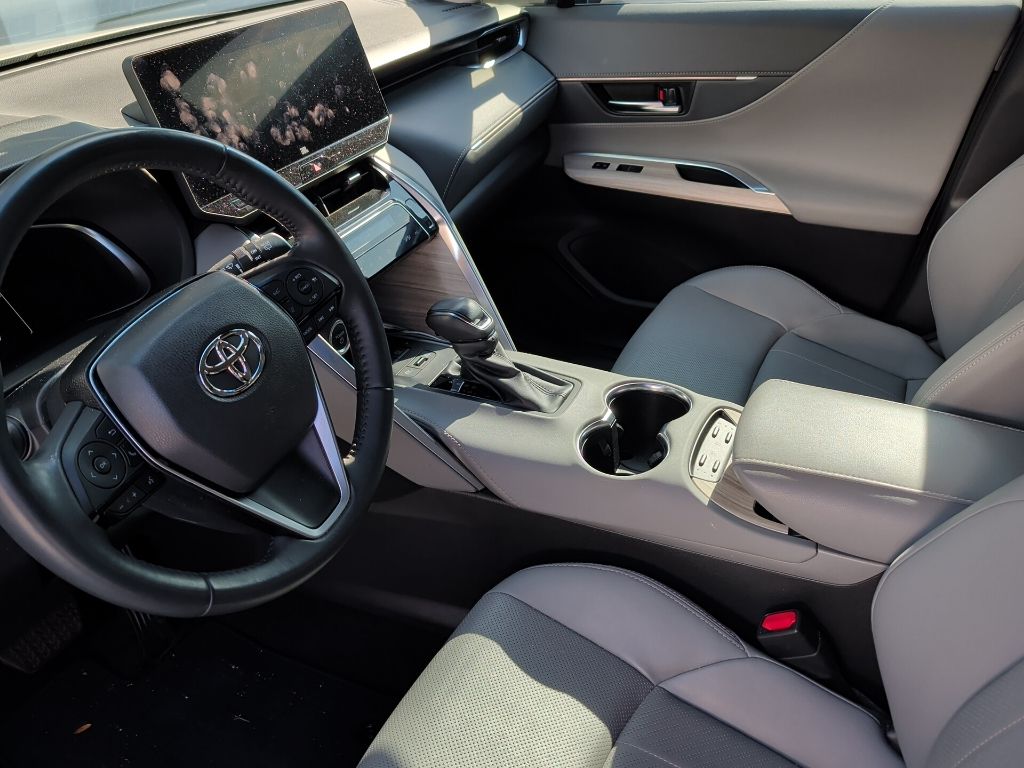 toyota venza 2023 JTEAAAAH7PJ149713 image toyota venza 2023 JTEAAAAH7PJ149713 image