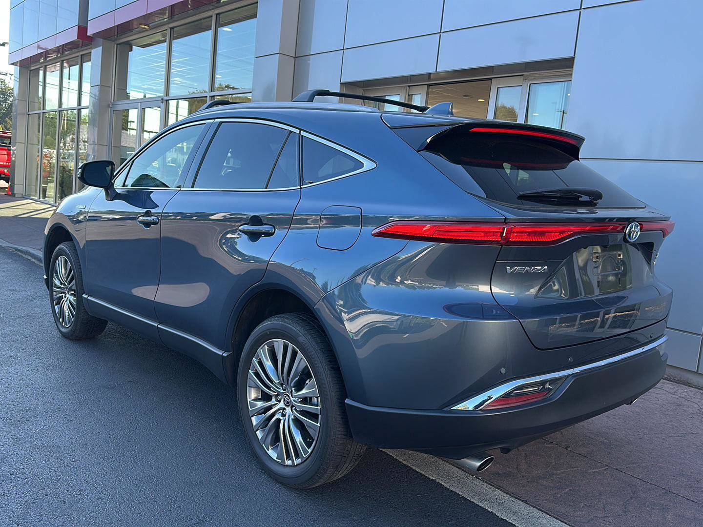 toyota venza 2021 JTEAAAAHXMJ079460 image toyota venza 2021 JTEAAAAHXMJ079460 image